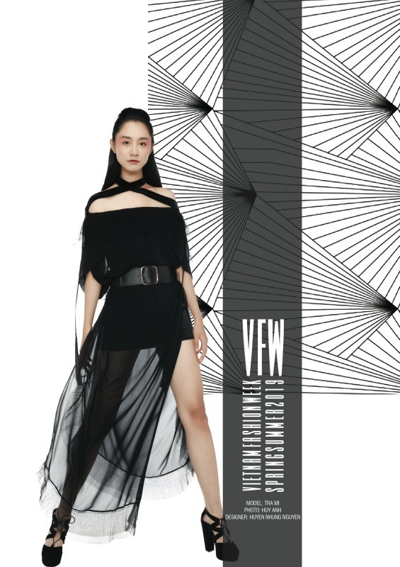 Núi Nùng “triệu đô” giữa lòng Hà Nội trở thành sàn diễn thời trang - 13 Trang phục của NTK Huyền Nhung Nguyễn.