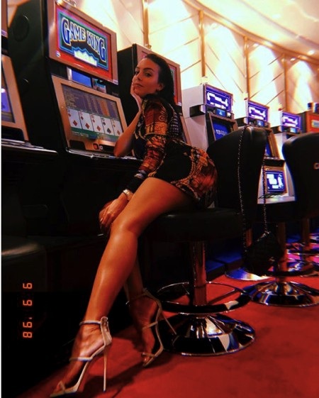 Georgina quả xứng danh là một trong những nàng WAG quyến rũ nhất