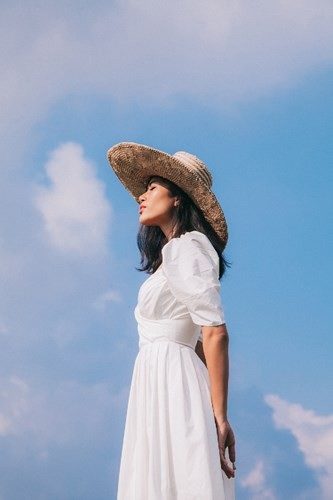 Siêu mẫu Trang Lạ gợi cảm cùng chồng đại gia khám phá thiên đường Bali - 5 Siêu mẫu Trang Lạ gợi cảm cùng chồng đại gia khám phá thiên đường Bali - 5
