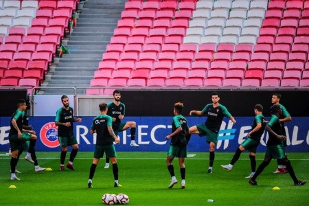 C.Ronaldo đang rất cố gắng tập luyện để “khai hỏa” tại Serie A