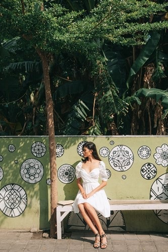Siêu mẫu Trang Lạ gợi cảm cùng chồng đại gia khám phá thiên đường Bali - 7 Siêu mẫu Trang Lạ gợi cảm cùng chồng đại gia khám phá thiên đường Bali - 7