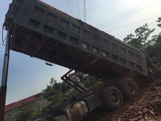 Tung quân tháng cao điểm, CSGT Bắc Giang xử nóng hàng trăm hung thần đường bộ! - Ảnh 1. Tung quân tháng cao điểm, CSGT Bắc Giang xử nóng hàng trăm hung thần đường bộ! - Ảnh 1.