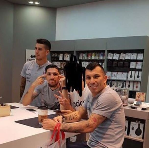 
Hành vi phân biệt chủng tộc của Valdes trước trận đấu
