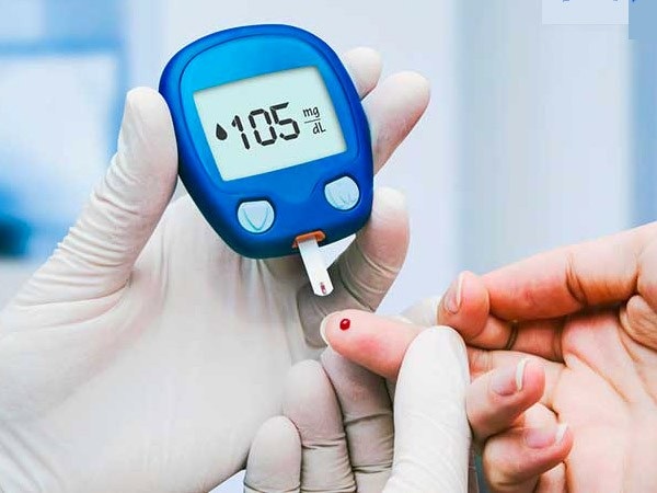 Đái tháo đường: Sáu dấu hiệu và quan điểm sai lầm - 1 Đái tháo đường nên kiểm tra lượng đường thường xuyên