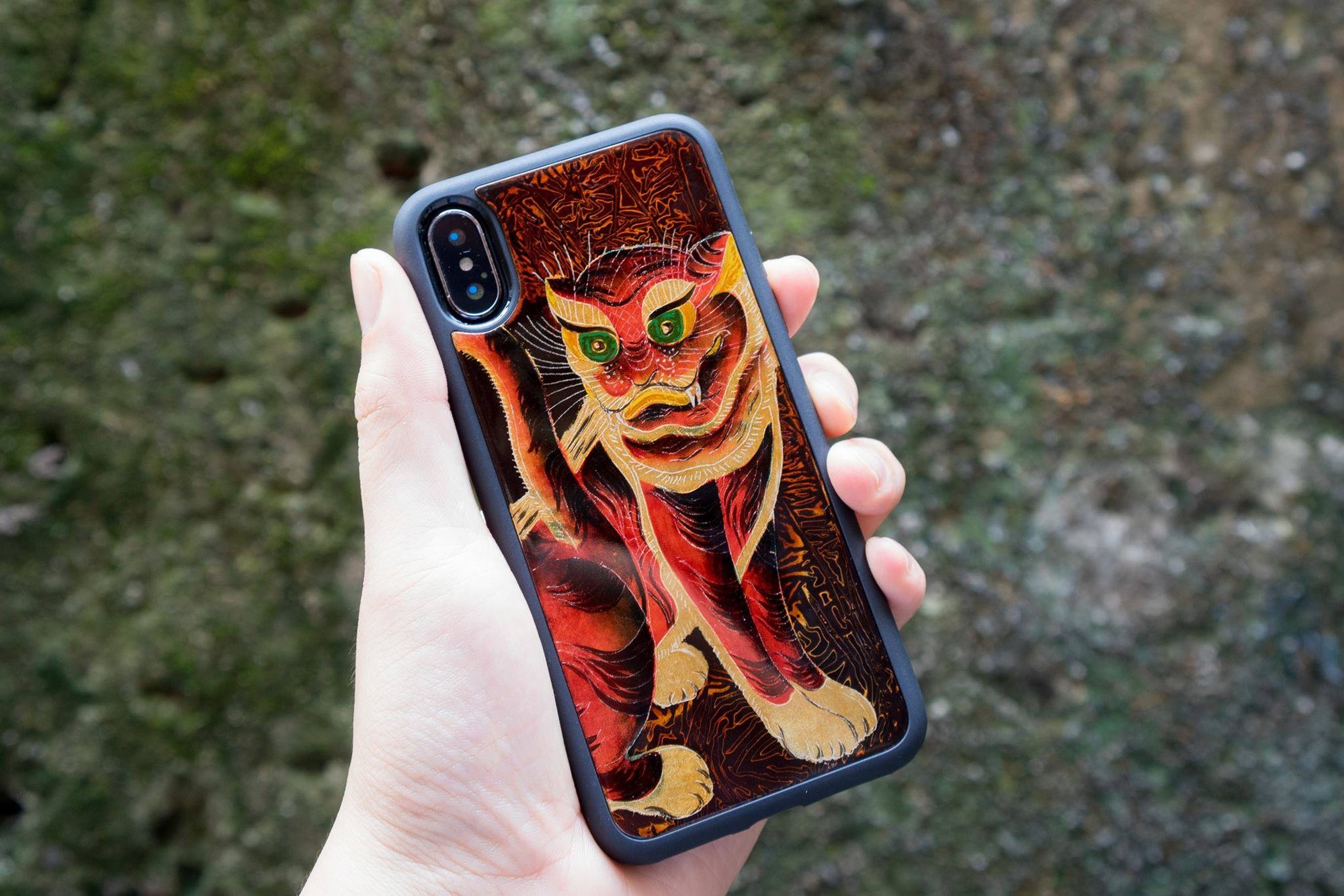 Ngắm ốp lưng sơn mài độc đáo dành riêng cho iPhone - 2 Ngắm ốp lưng sơn mài độc đáo dành riêng cho iPhone - 2