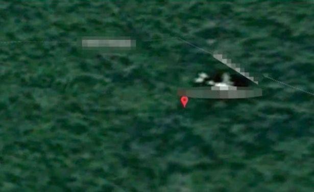 Chuyên gia Anh quyết vào rừng rậm Campuchia tìm MH370 - 1
Chuyên gia Anh tin rằng đã định vị được chiếc máy bay MH370 mất tích trong rừng rậm Campuchia. (Ảnh: Google)