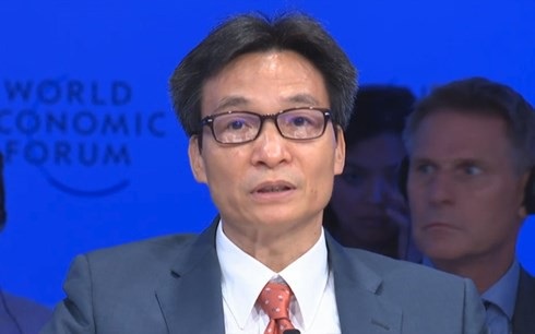 28 triệu lao động ở ASEAN nguy cơ bị trí tuệ nhân tạo thay thế - 1 Phó Thủ tướng Vũ Đức Đam phát biểu tại WEF ASEAN 2018.