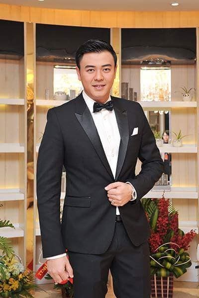 MC Tuấn Tú: “Tôi hụt hẫng mất một thời gian dài khi bỏ nghiệp dẫn truyền hình” - 1 Tuấn Tú sau nhiều năm rời bỏ nghiệp dẫn vẫn luôn đau đáu tình yêu với nghề.