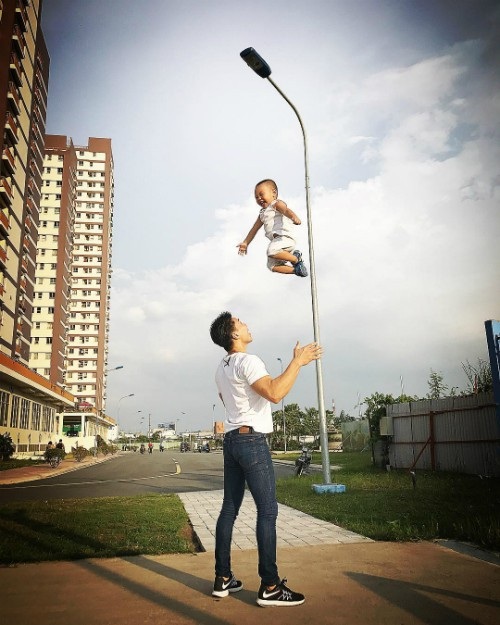 Mai Phương Thúy cảm thấy "nợ" khán giả vì scandal 6 năm trước - 5 Nghệ sĩ xiếc Quốc Nghiệp lại khoe ảnh tung hứng con trai đầy chuyên nghiệp