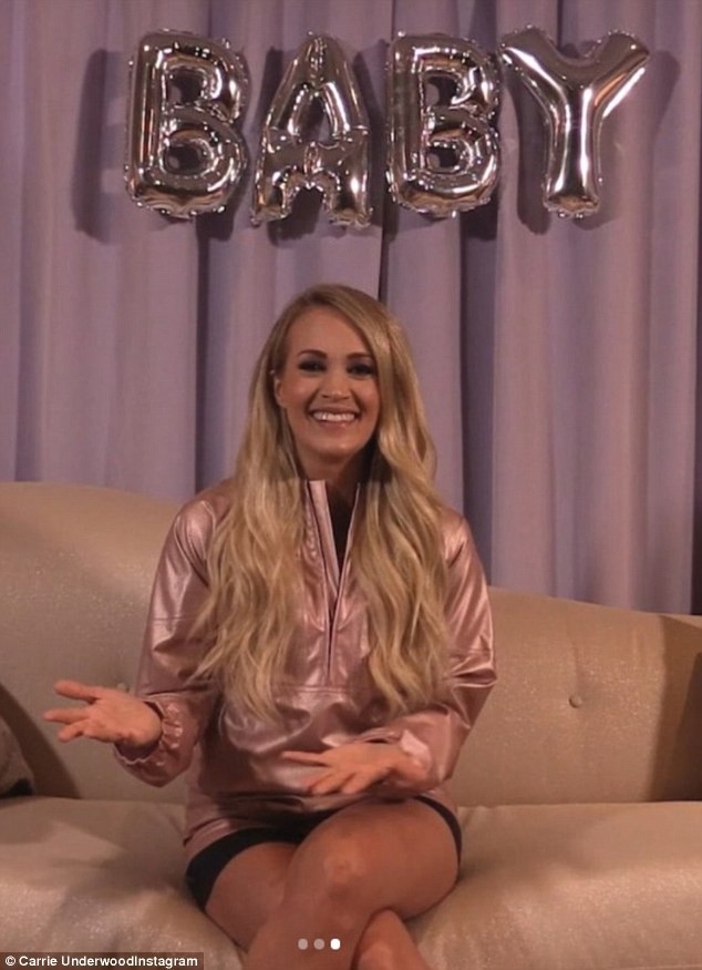 Carrie Underwood bị sảy thai 3 lần - 1 Carrie Underwood bị sảy thai 3 lần - 1