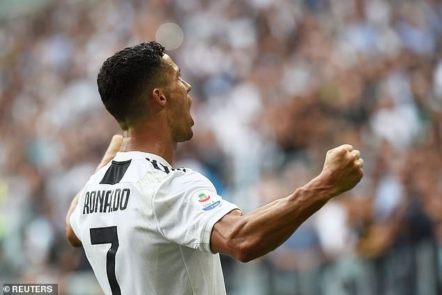 Những khoảnh khắc sung sướng tột độ của C.Ronaldo khi ghi bàn đầu tiên cho Juventus - 11
Hình ảnh cho thấy vị vua C.Ronaldo đã trở lại