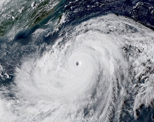 Siêu bão ngày càng nhiều, do đâu? - 1
Hình ảnh siêu bão Mangkhut nhìn từ không trung Ảnh: CƠ QUAN KHÍ TƯỢNG NHẬT BẢN