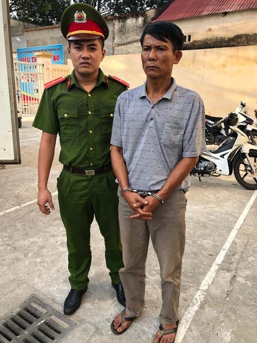 Triệt xóa ổ nhóm trộm cắp xe máy liên tỉnh hàng trăm vụ - 1 Một trong các đối tượng trong đường dây trộm cắp xe máy liên tỉnh bị bắt giữ.