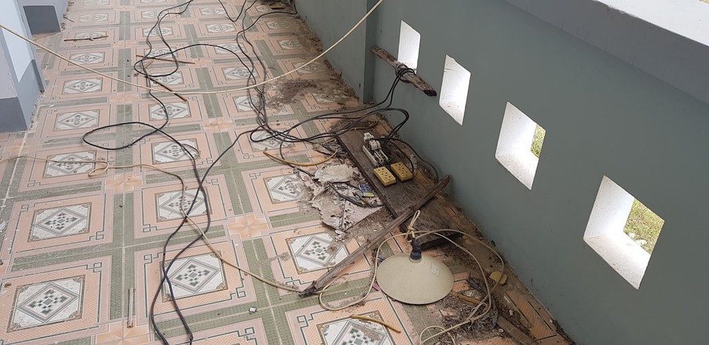 Cận cảnh ngôi trường trung cấp 100 tỷ bỏ hoang tại Nghệ An! - Ảnh 13. Cận cảnh ngôi trường trung cấp 100 tỷ bỏ hoang tại Nghệ An! - Ảnh 13.
