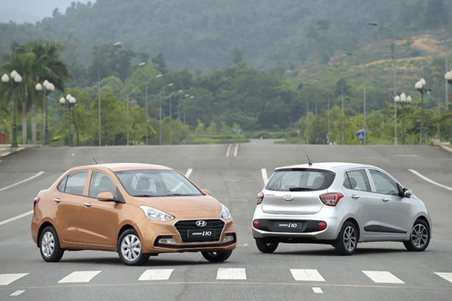 Điểm mặt những mẫu xe rẻ nhất thị trường Việt Nam - 7 Mẫu Grand i10 hiện được lắp ráp tại Việt Nam với 8 phiên bản khác nhau, bao gồm cả bản 4 cửa (sedan) và 5 cửa (hatchback).
