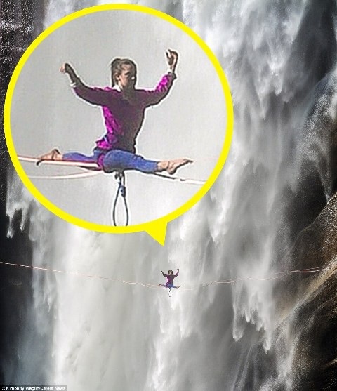 Hết hồn nhìn nghệ sĩ yoga biểu diễn trên dây vắt ngang thác nước - 5 Hết hồn nhìn nghệ sĩ yoga biểu diễn trên dây vắt ngang thác nước - 5