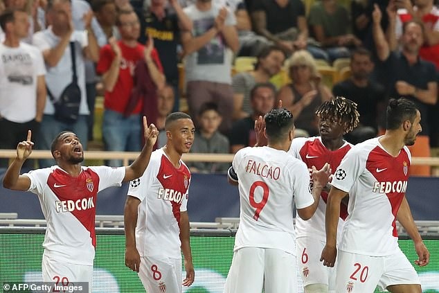 Diego Costa tỏa sáng, Atletico ngược dòng đánh bại Monaco - 9
Monaco đã tạo lợi thế trước khi có bàn thắng mở tỷ số ở phút 18
