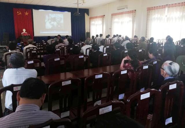 Tưởng nhớ 49 năm ngày mất Chủ tịch Hồ Chí Minh - 2 Xem lại những thước phim về giờ phút Bác Hồ qua đời.
