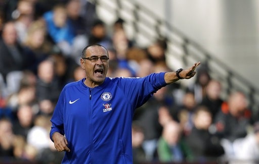Đứt chuỗi toàn thắng, HLV Chelsea thừa nhận thực tế phũ phàng - 1
HLV Sarri cho rằng Chelsea cần phải cải thiện rất nhiều