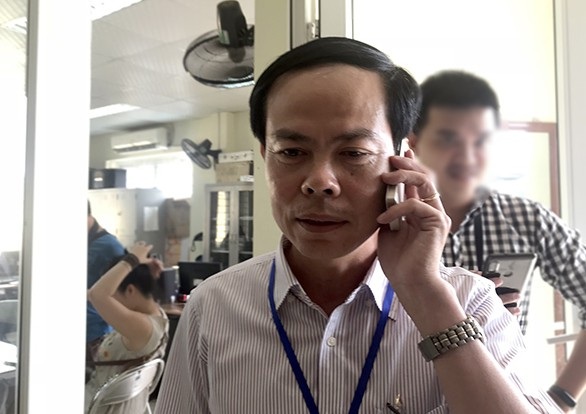 Phó BQL chợ Long Biên: "Không có ổ nhóm xã hội đen trong chợ" (?) - 2 Ông Hoàng Đình Thanh - Phó trưởng Ban quản lý phụ trách chợ Long Biên