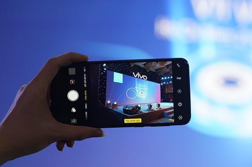 Vivo khuấy động phân khúc tầm trung với smartphone cấu hình mạnh, nhiều tính năng ấn tượng - 3 Vivo khuấy động phân khúc tầm trung với smartphone cấu hình mạnh, nhiều tính năng ấn tượng - 3