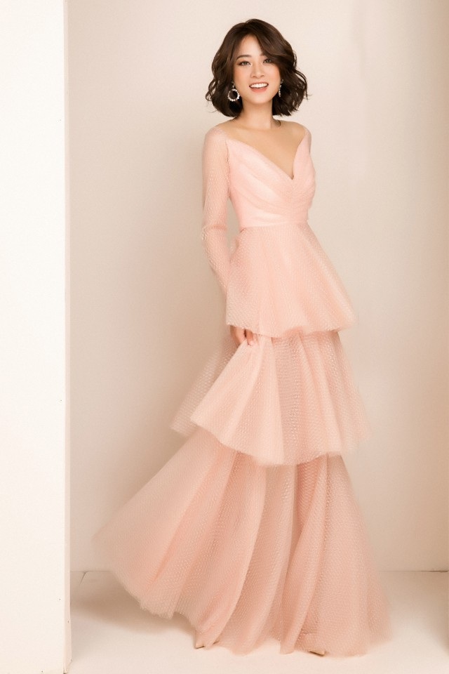 Khi thực hiện bộ ảnh mới này, Mai Anh phải nỗ lực để tăng 3kg để phù hợp với tiêu chí concept chung. Là hot girl được săn đón nhưng Mai Anh rất chuyên nghiệp trong công việc với thái độ cầu thị.