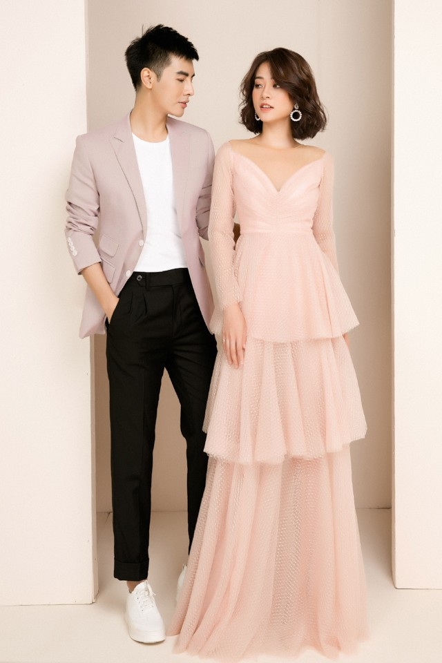 Mai Anh tình tứ bên hot boy Hà Thành Cường Bely - anh từ mẫu teen thành siêu mẫu, rồi nhà thiết kế năng động. Cường Bely từng vướng “nghi án” tình cảm với Thuỳ Dương - nữ diễn viên đóng trong phim Người phán xử. Thời điểm đó, nếu như Thuỳ Dương giữ thái độ im lặng thì anh chia sẻ, giữa anh và cô không phải là mối quan hệ bạn bè đơn thuần, bởi ngoài những hợp tác công việc thì đó còn là mối tình tri kỉ và hơn thế nữa… bởi Thùy Dương là một cô gái quá yếu đuối cần được che chở. Mỗi khi có chuyện buồn, Dương hay khóc từ ngày này qua ngày khác, đến mức suy nhược cơ thể phải đi cấp cứu, cô là người sống nặng về tình cảm và rất bản năng.