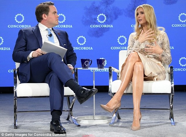 Nhan sắc kiêu sa của con gái tổng thống Mỹ - 4
Con gái tổng thống Donald Trump trẻ đẹp hơn nhiều so với tuổi 37