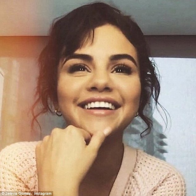 Selena Gomez tạm “nghỉ chơi” mạng xã hội vì tổn thương - 1 Bức ảnh mới nhất đăng tải trên trang Instagram của Selena Gomez cùng với tuyên bố cô sẽ tạm “nghỉ chơi” mạng xã hội.