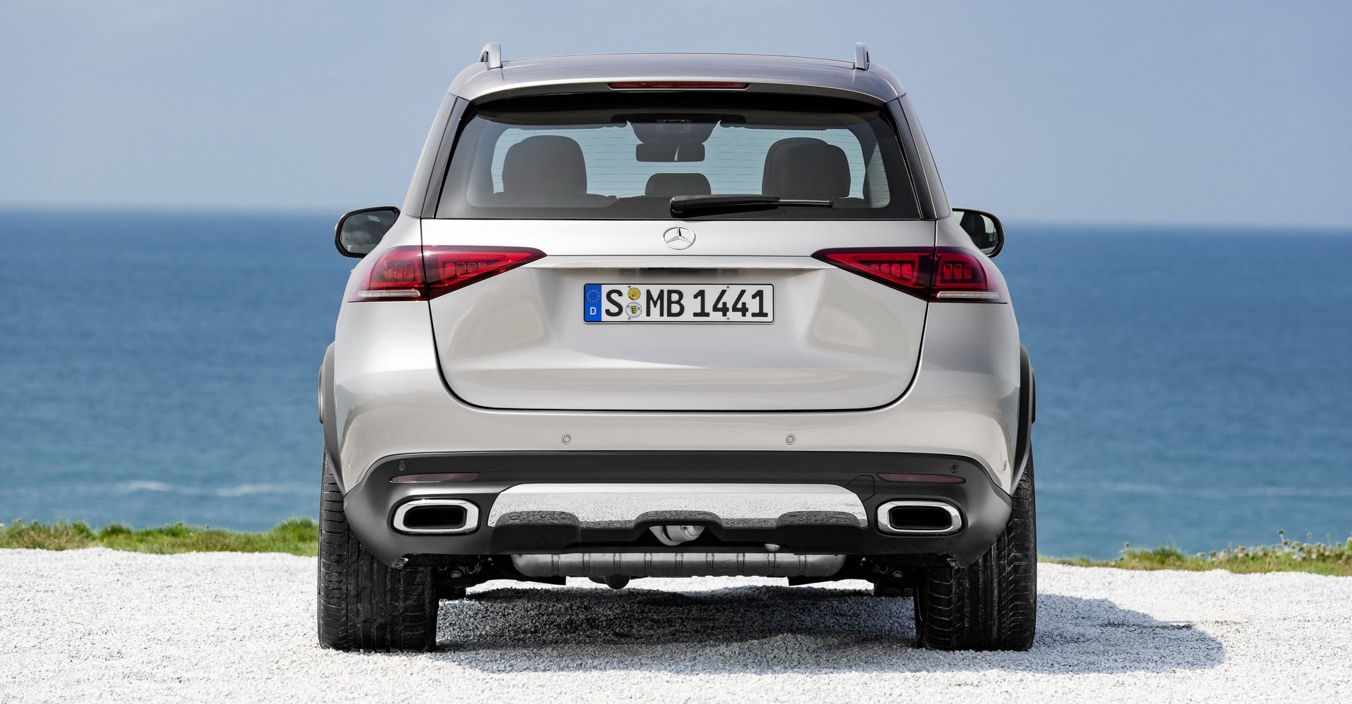 So sánh hình thức Mercedes GLE và BMW X5 - 13 So sánh hình thức Mercedes GLE và BMW X5 - 13