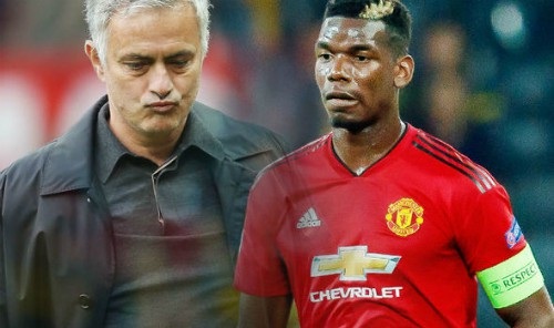 Pogba đã bị Mourinho tước quyền đeo băng đội trưởng