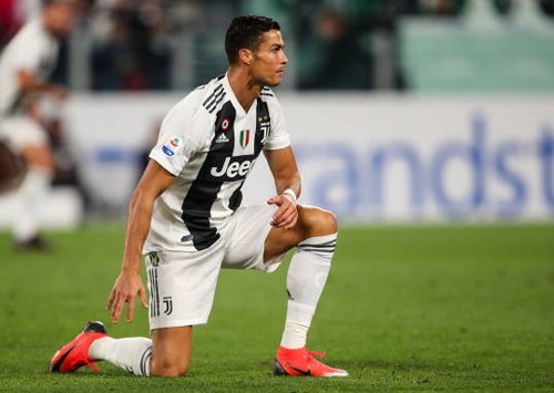 C.Ronaldo kiến tạo, Juventus thắng chóng vánh - 1
C.Ronaldo không ghi bàn nhưng cũng đóng góp 1 đường kiến tạo thành bàn