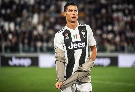 C.Ronaldo bất ngờ vướng vào nghi án hiếp dâm