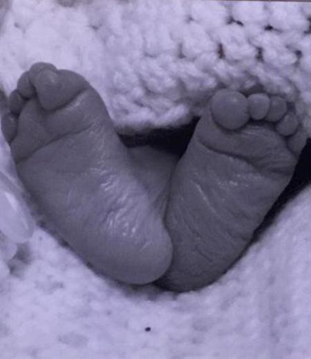 Sau khi tiêm thuốc, bác sĩ siêu âm 2 lần và khẳng định bé trai đã không còn nhịp tim