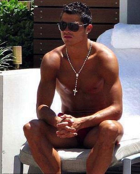 CR7 dĩ nhiên không hài lòng khi vướng vào một vụ scandal bê bối