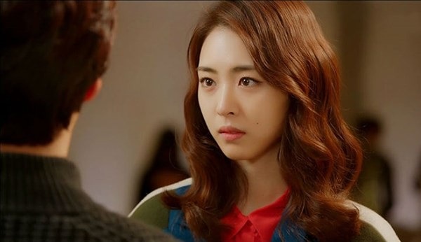 Mới ra trường, bạn trai đã muốn cưới, nếu không sẽ chia tay - 1
Người yêu em nói, nếu năm nay không kết hôn thì sẽ chia tay. Em không dám chắc rằng đó chỉ là đòn tâm lý để em nhanh chóng quyết định, vì dù sao anh ấy cũng đã ngoài 30 tuổi...(ảnh minh họa)