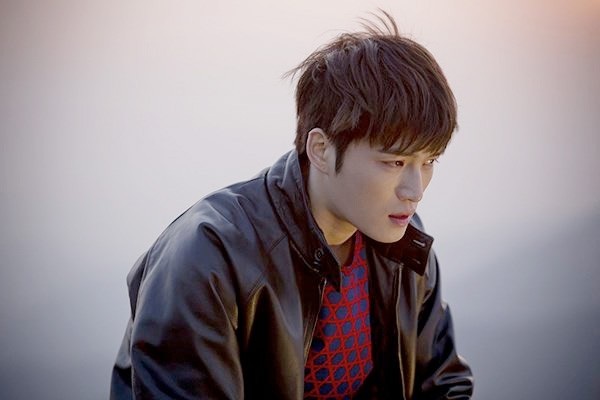 
Hôm trước, em có đưa cô ấy về nhà chơi, bố mẹ em đã gọi riêng cô ấy ra nói chuyện, tỏ ý không đồng ý cho chúng em yêu nhau... (ảnh minh họa)
