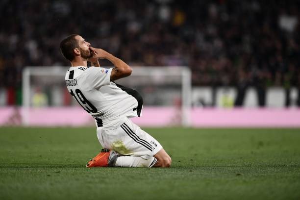 Juventus 3-1 Napoli: C.Ronaldo kiến tạo 2 bàn - 2
Bonucci ăn mừng bàn thắng thứ 3 cho Juventus