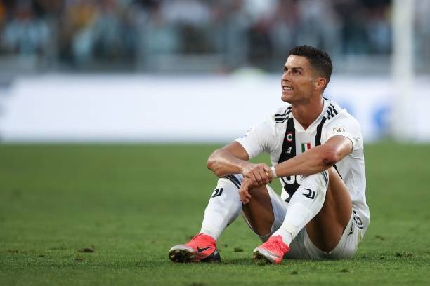 Juventus 3-1 Napoli: C.Ronaldo kiến tạo 2 bàn - 6
C.Ronaldo quyết tâm ghi bàn cho Juventus