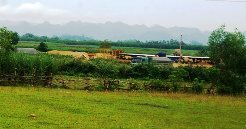 Cát tặc lộng hành tại Nghệ An: Đến bao giờ mới xử lý triệt để? - Ảnh 6. Cát tặc lộng hành tại Nghệ An: Đến bao giờ mới xử lý triệt để? - Ảnh 6.