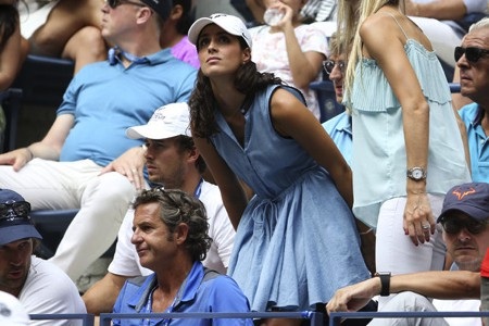 Bạn gái xinh đẹp của Rafael Nadal tạo cơn sốt tại giải tennis Mỹ mở rộng - 2 Bạn gái Nadal lúc nào cũng có mặt trên khán đài cổ vũ