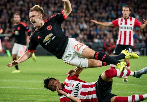 Luke Shaw: “Tôi suýt mất một chân vì chấn thương” - 1 Pha vào bóng nguy hiểm của HectorMoreno khiến Luke Shaw bị gãy chân