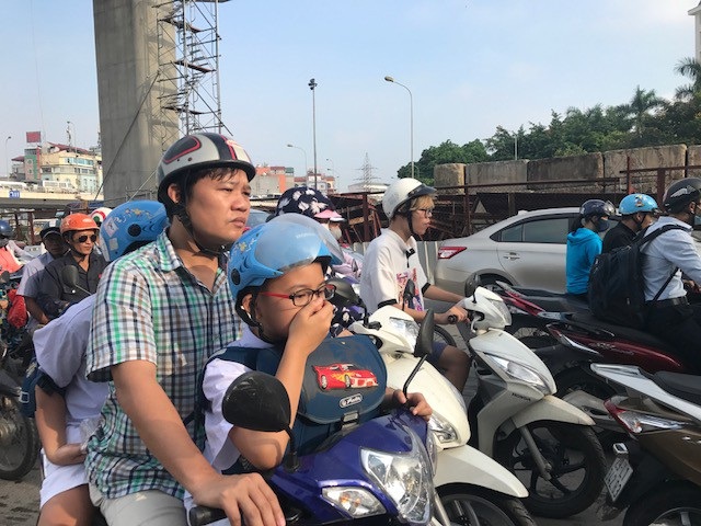 Hà Nội tính thu phí phương tiện vào nội thành - 2 Hà Nội cũng lo ngại ô nhiễm môi trường trong tương lai trở nên nghiêm trọng hơn