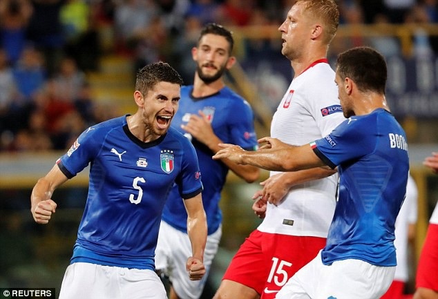 Ngôi sao Chelsea lập công, Italia vất vả hòa Ba Lan tại Nations League - 2
Jorginho san bằng tỷ số cho Italia