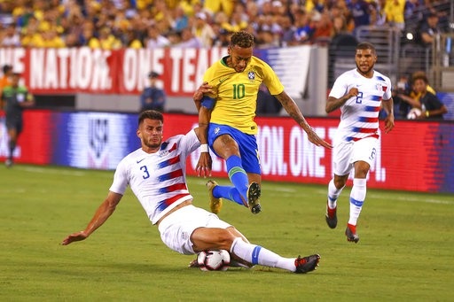 Neymar “nổ súng”, Brazil nhẹ nhàng hạ gục Mỹ - 1
Brazil dễ dàng giành chiến thắng trước Mỹ