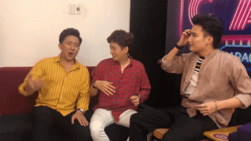Trấn Thành, MC Đức Bảo VTV “phản biện” cách đọc “tròn, vuông, tam giác” gây tranh cãi - 1 Clip của Trấn Thành thu hút hơn 10.000 lượt thích và hàng trăm lượt chia sẻ, bình luận xung quanh trào lưu này.