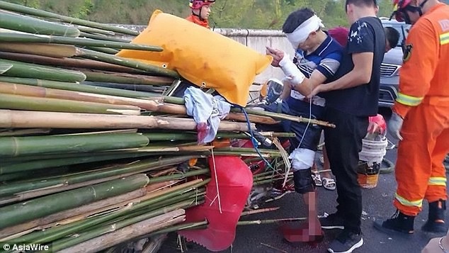 Bị 10 thanh tre đâm xuyên người vẫn sống sót thần kỳ - 2 Vụ tai nạn kinh hoàng ở Trung Quốc