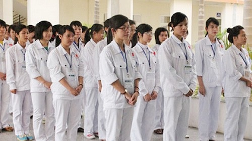 Tuyển 240 điều dưỡng viên, hộ lý sang làm việc tại Nhật Bản - 3 Tuyển 240 điều dưỡng viên, hộ lý sang làm việc tại Nhật Bản - 3