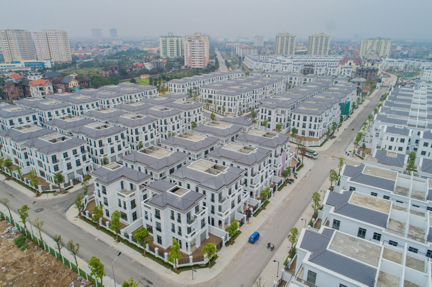 Biệt thự Vinhomes Riverside - The Harmony đắt khách cuối năm - 3 Những căn biệt thự đẳng cấp Vinhomes Riverside - The Harmony bàn giao đúng tiến độ cho khách hàng
