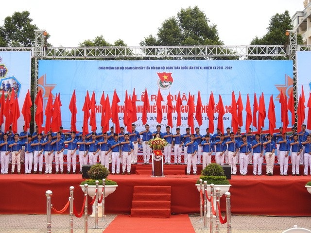 10 sự kiện, hoạt động tiêu biểu của tuổi trẻ Việt Nam năm 2017 do TW Đoàn bầu chọn - 6 Lễ ra quân chiến dịch Thanh niên tình nguyện hè năm 2017 diễn ra sáng 28/5/2017, tại Quảng trường 10/3, TP Buôn Ma Thuột (Đắk Lắk)